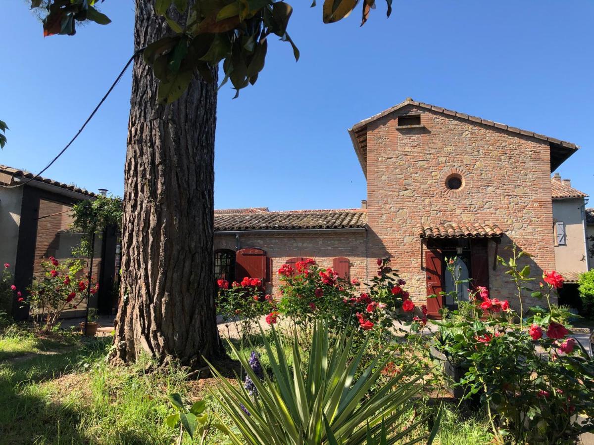 B&B Du Couvent, Chambre Aux Paons Giroussens Exterior photo